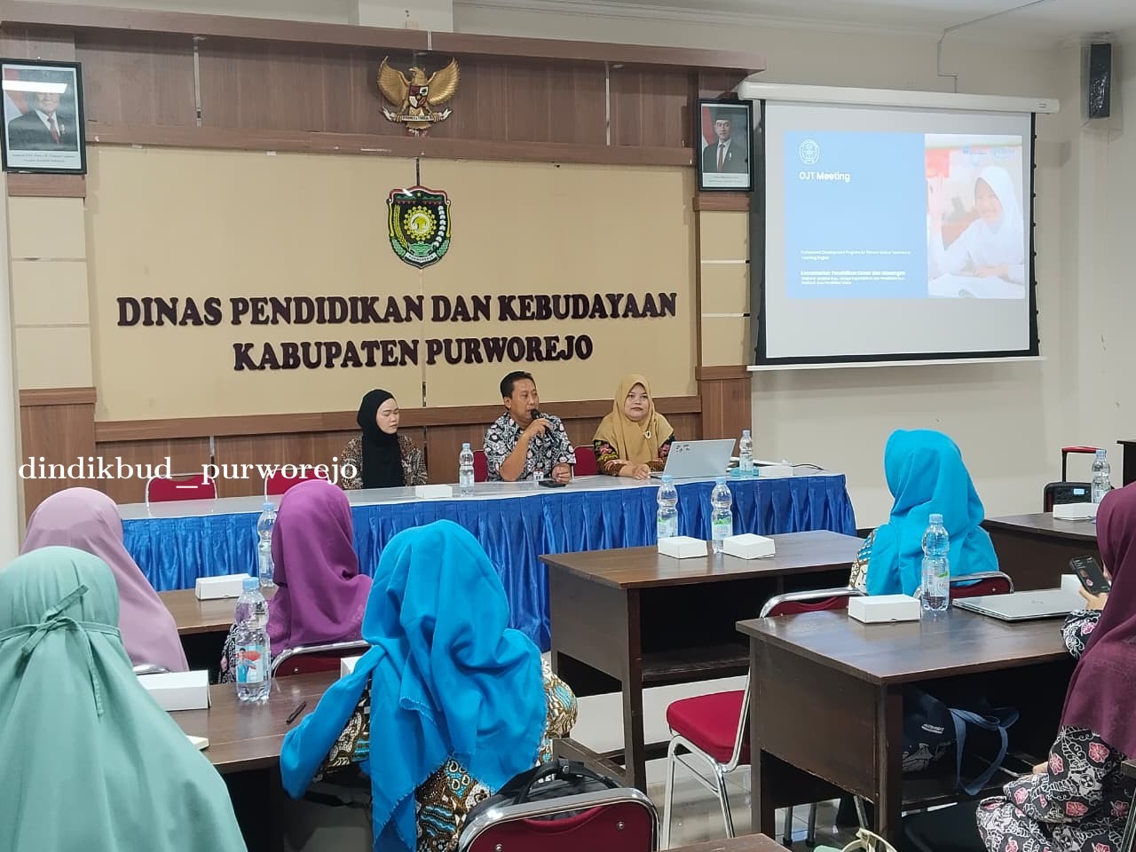 OJT Perkuat Kompetensi Bahasa Inggris dan Strategi Pembelajaran Guru SD