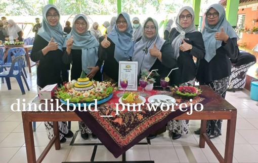 Peringati Hari Ibu IGTK dan PGRI Kabupaten Purworejo gelar Lomba Kreasi Hias Tumpeng  