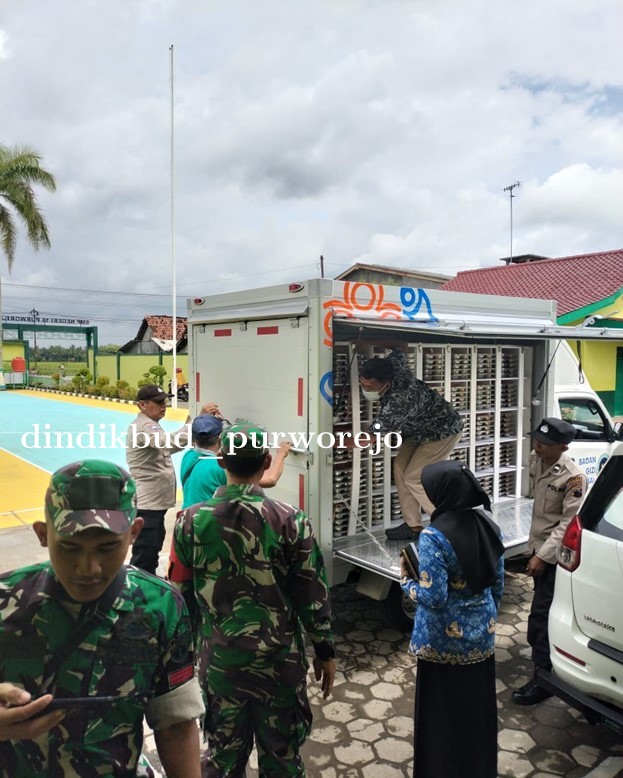 momen istimewa bagi seluruh siswa SMP Negeri 10 Purworejo