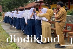 Suasana Haru dan Hikmat Warnai Last Ceremony Kelas IX SMP Negeri 32 Purworejo.