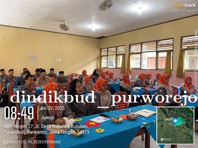 SMP Negeri 27 Purworejo menyelenggarakan kegiatan In House Training (IHT).